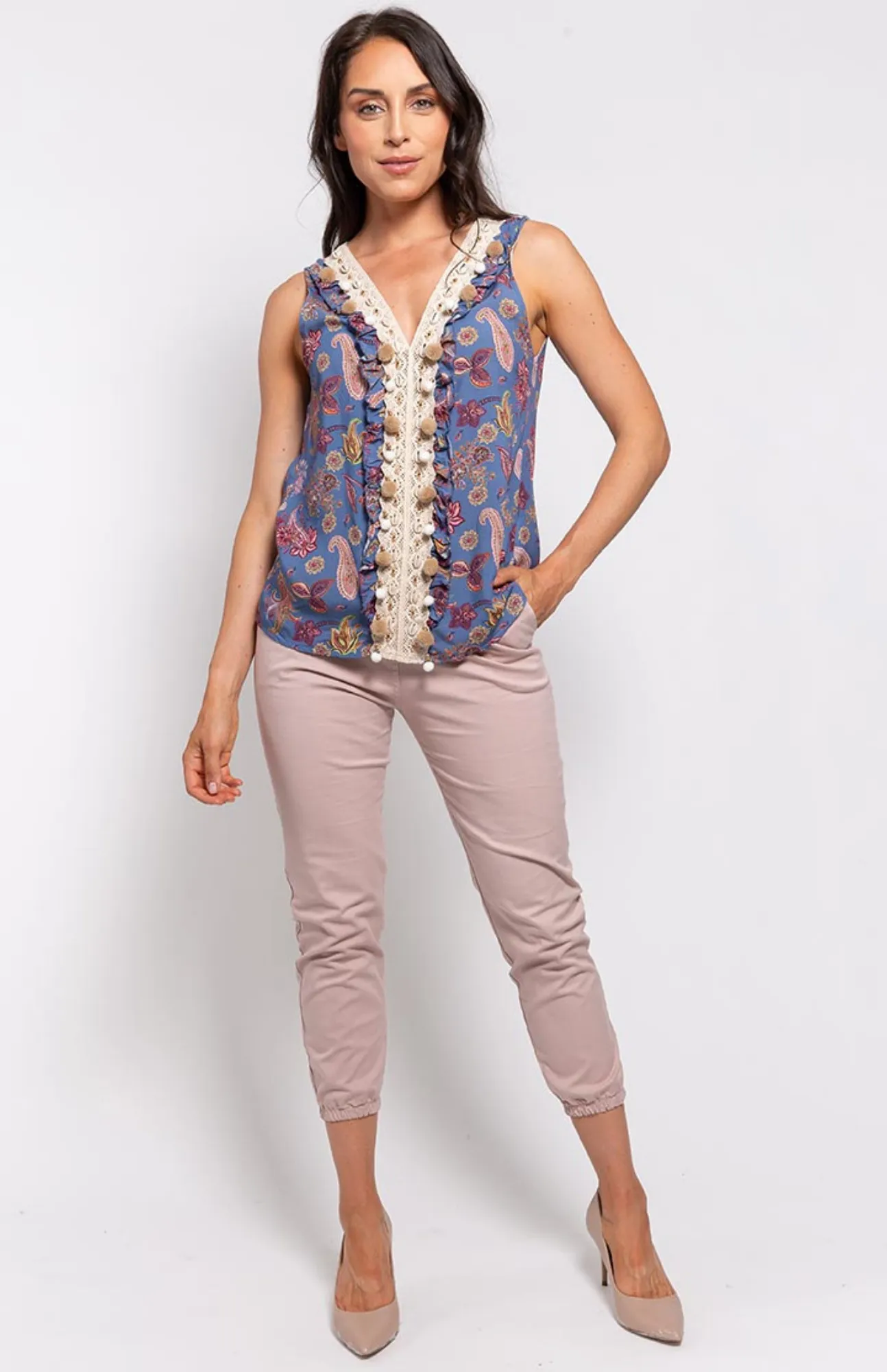 M Made in Italy - Pom-Pom Lace-Trim V-Neck Top