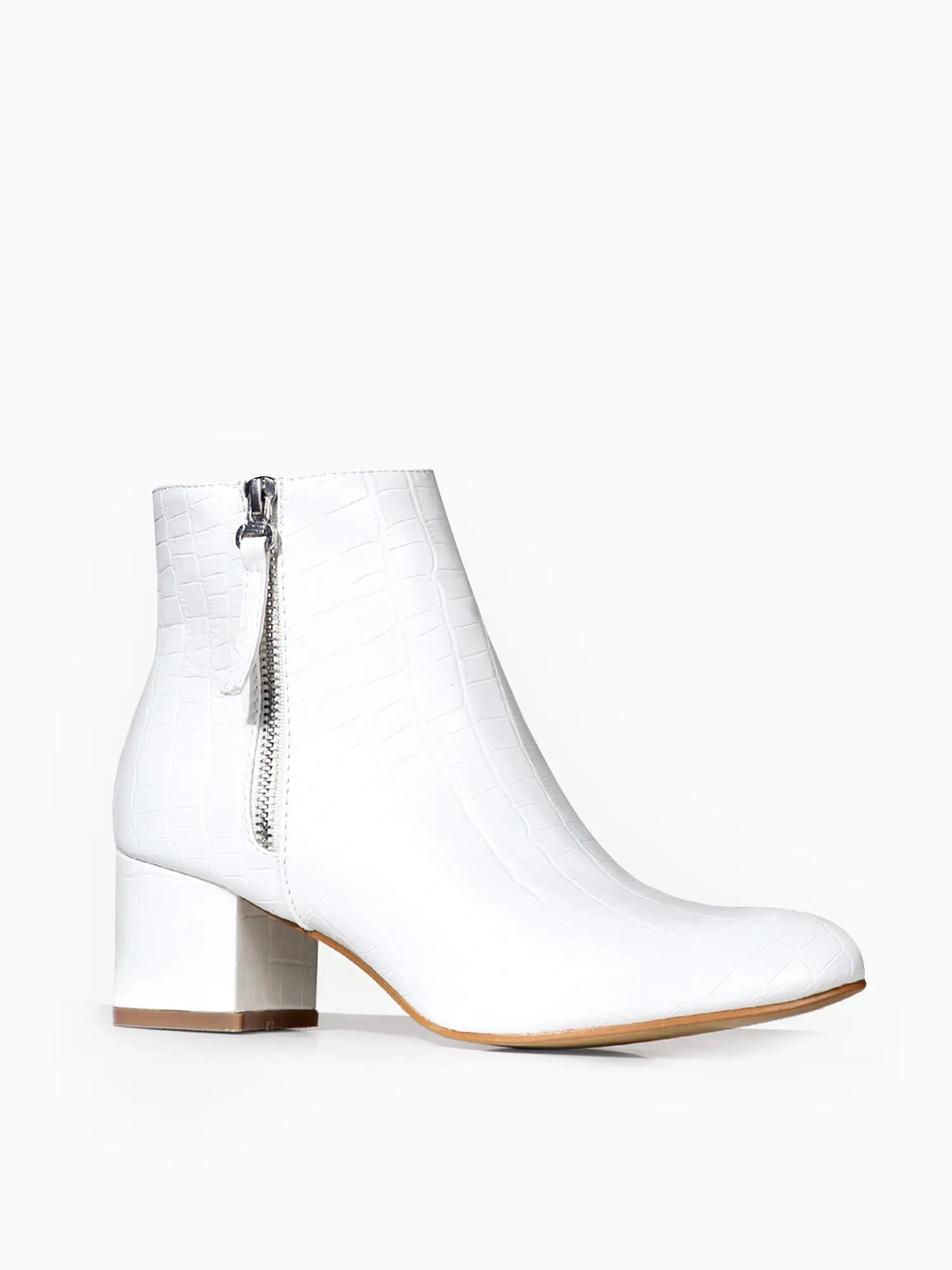 Pointed Toe Zip Ankle Boots