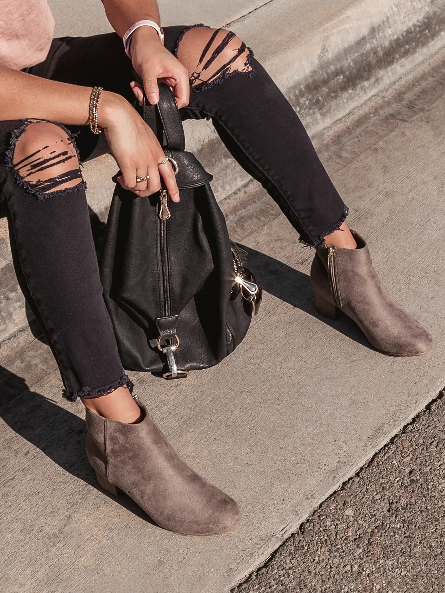 Round Toe Zip Ankle Boots