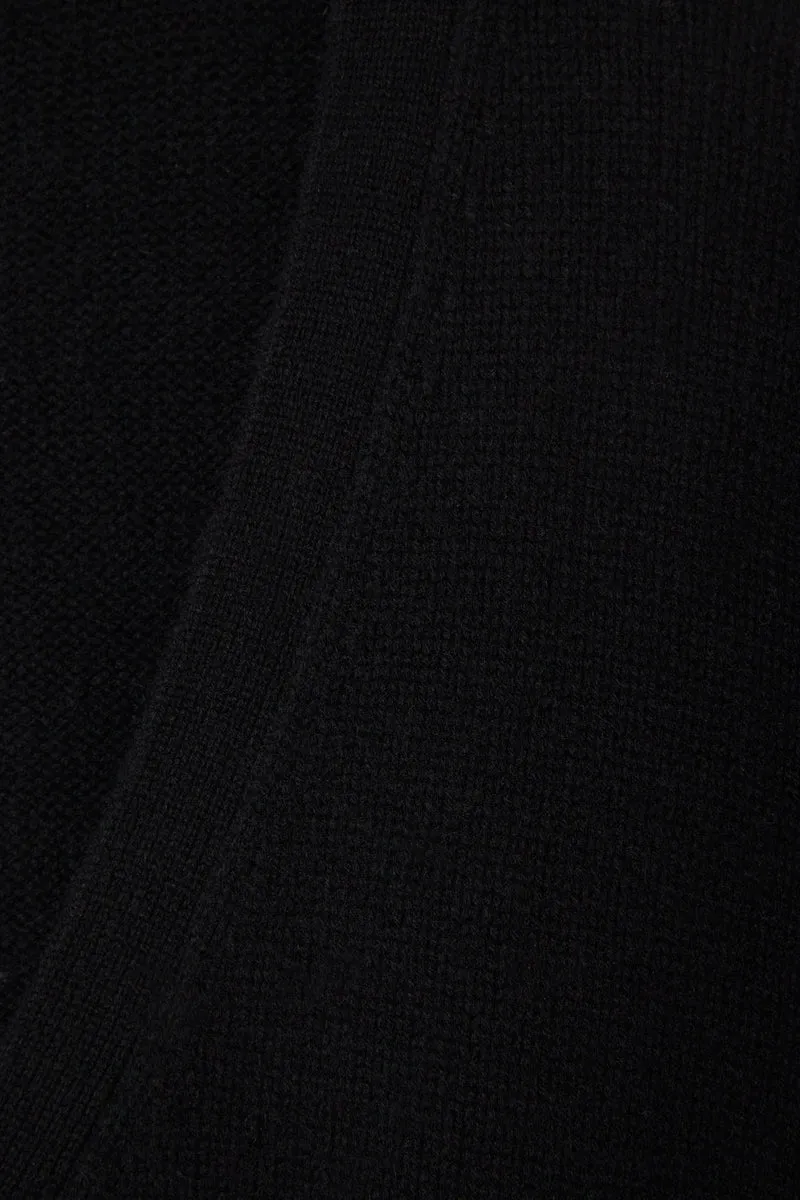 THE CLASSIC CARDIGAN - BLACK